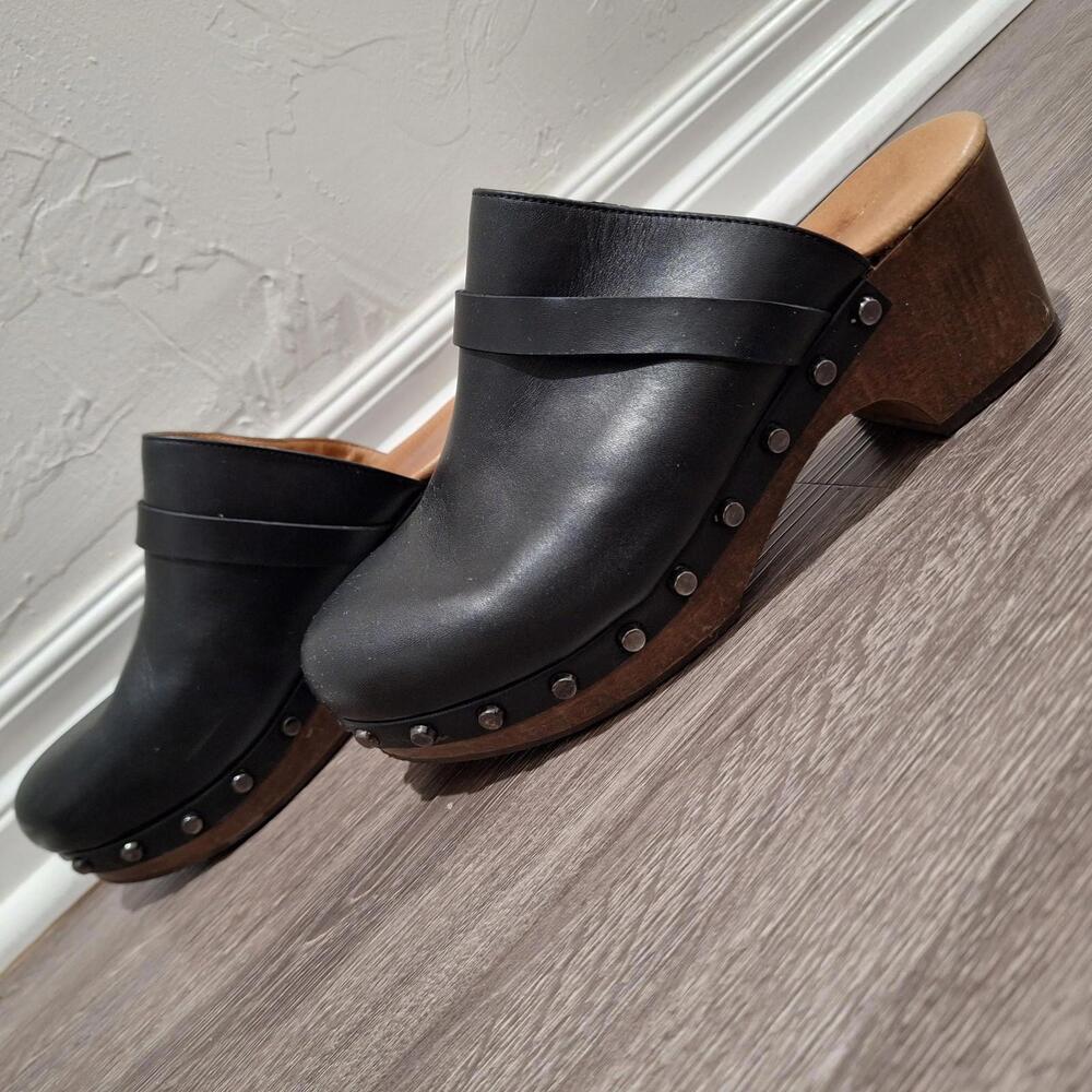 Andre Assous Sofia Black Stud Clogs Womens Slip-On Size 9 Casual Shoes